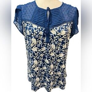 Daniel Rainn blouse